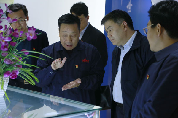 政声｜市委常委、统 战部长娄会峰光临z6.com调研