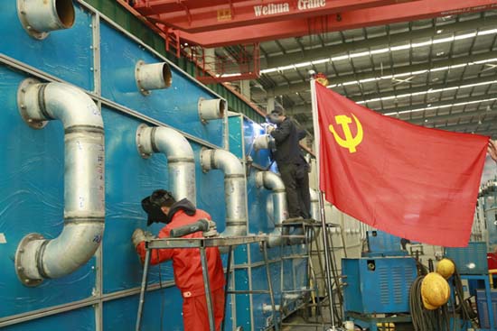 创新实干铸新颜 设备公司总装调试车间获“工人前锋号”荣誉称号